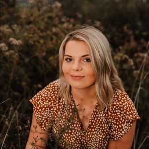 Meet your Posher, Malyia